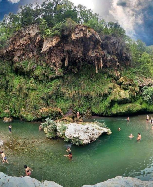 Ferula Romantica Mansarda Tra Fiumi E Montagne Sardegna Seùlo Εξωτερικό φωτογραφία
